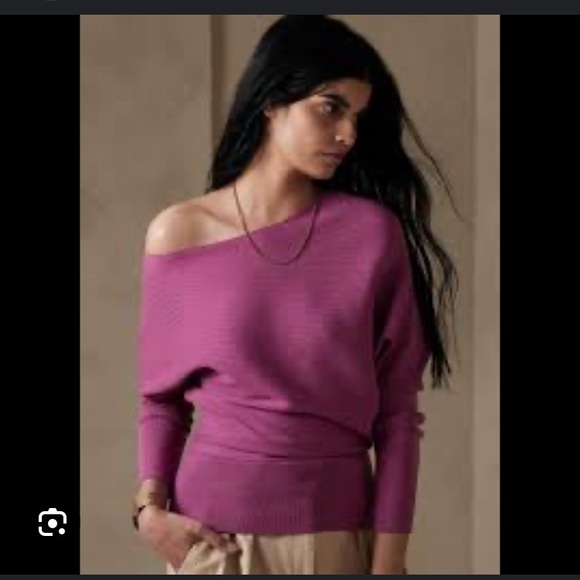 Banana Republic Sweaters - NWT BANANA REPUBLIC COLLETA OFF THE SHOULDER DEEP BURGUNDY SWEATER SIZE S